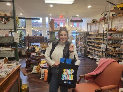 Milan Main Street Geared Up for Festive Shopping Extravaganza