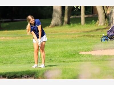 Chelsea Golfer Roll Past Bedford