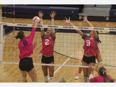 Dexter Volleyball Sweeps Chelsea in Annual Dig Pink Game (With Photos)