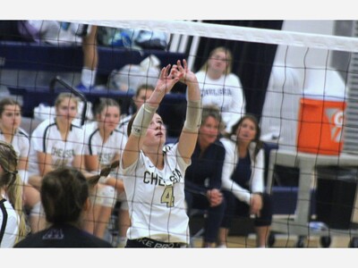 Chelsea Volleyball Sweeps Ypsilanti