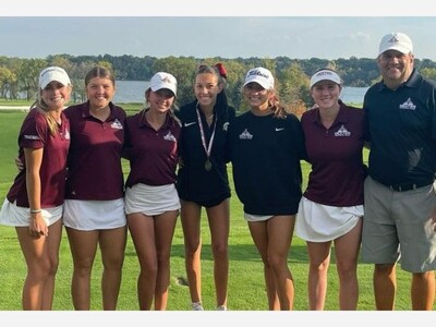 Dexter Golf Claims Share of SEC Red Title