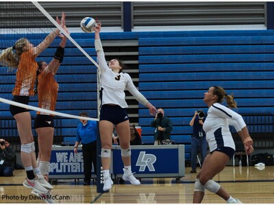 Saline Comes Up Short in Volleyball Regional Finals