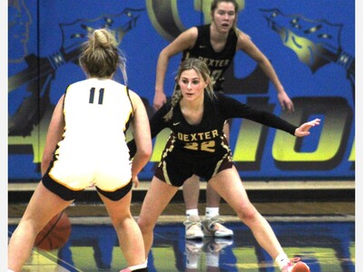 Dexter Girls Roll Past Saginaw Heritage