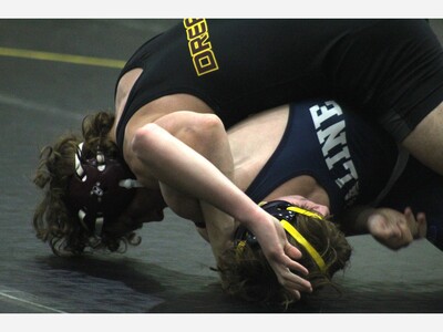 Dexter Wrestlers Sweep SEC Tri-Meet