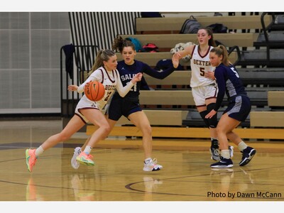 Dexter Girls Top Saline in SEC Red Showdown