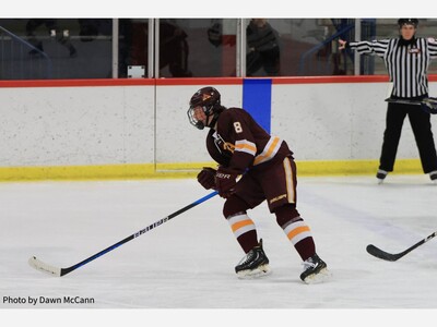 Dexter Hockey Rallies for Pair of Victories