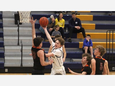 Chelsea Clinches SEC Title with Rout of Tecumseh