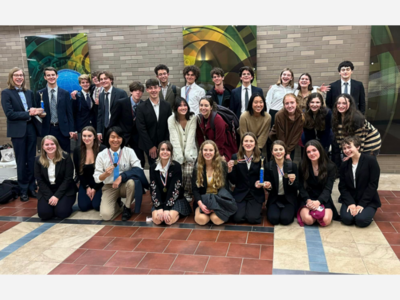 Dexter Debate wins at Wayne State University