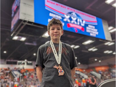 Dexter Middle Schooler Finishes All State on the Wrestling mat
