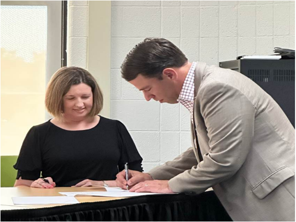 It’s Official for Dexter’s New Superintendent