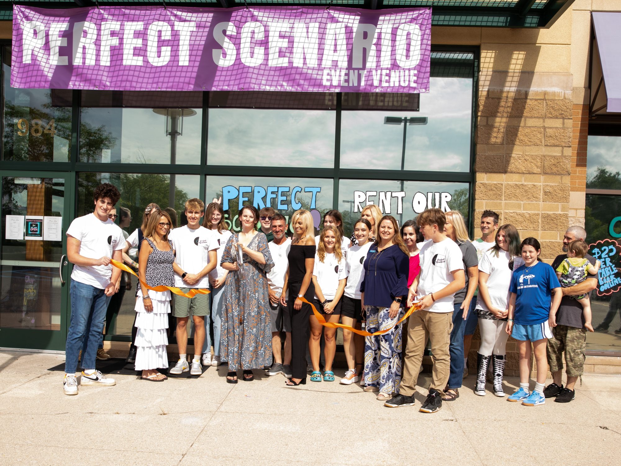 Perfect Scenario Opens in Saline with Ribbon Cutting