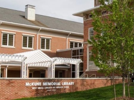 Library Hosts Info Night on College Savings Plans