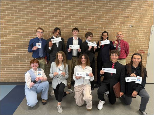 Dexter’s Model United Nations Club Talk Education, AI and Afghanistan