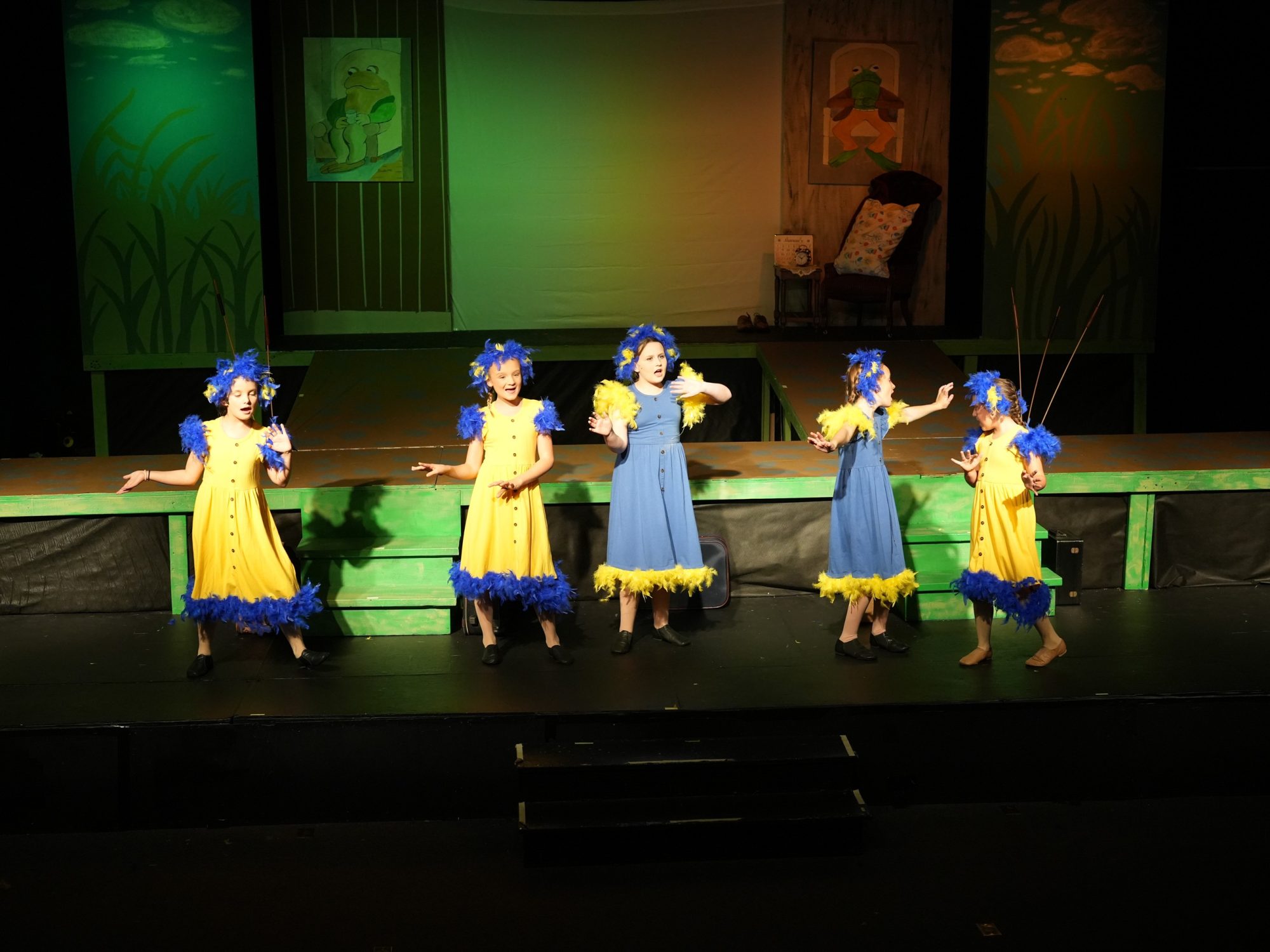 Horizon Performing Arts Invited A Toad & Frog Onto Their Stage