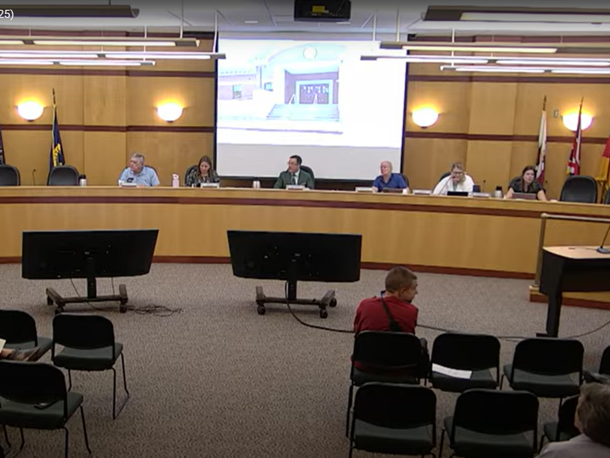 Saline Council Oct. 6: Reviews Dam Plan, Advances Fire Authority, Adjusts Rec Center Fix