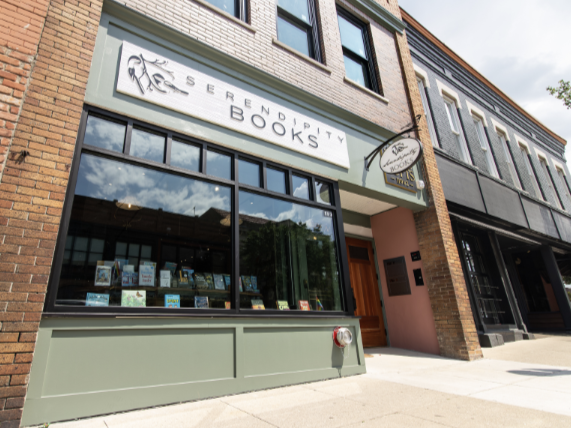 Serendipity Books Hosts Dog Man Release Party with Chief Kevin Kazyak