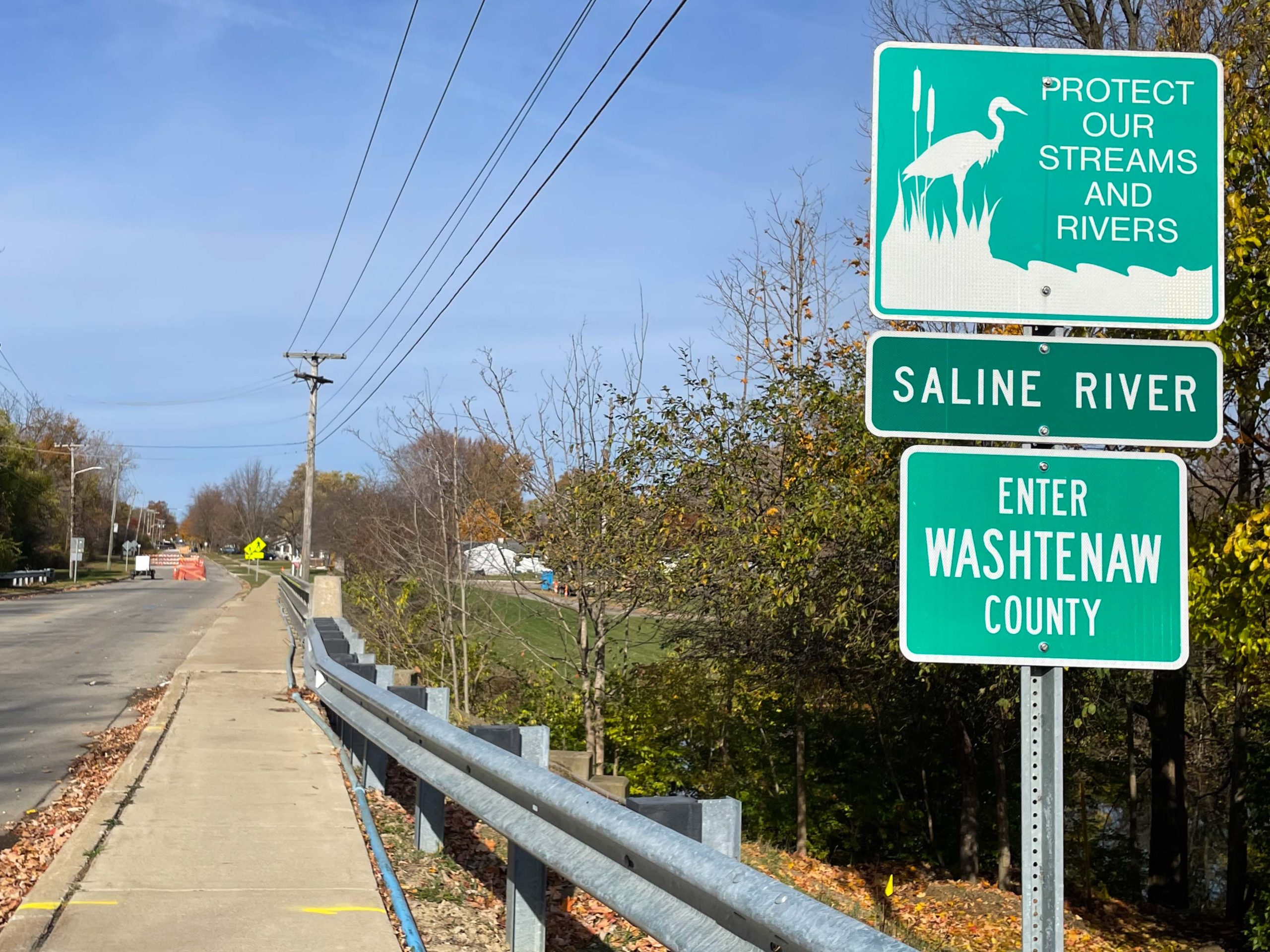 Milan City Undertakes Pipe Restoration Beneath Saline River