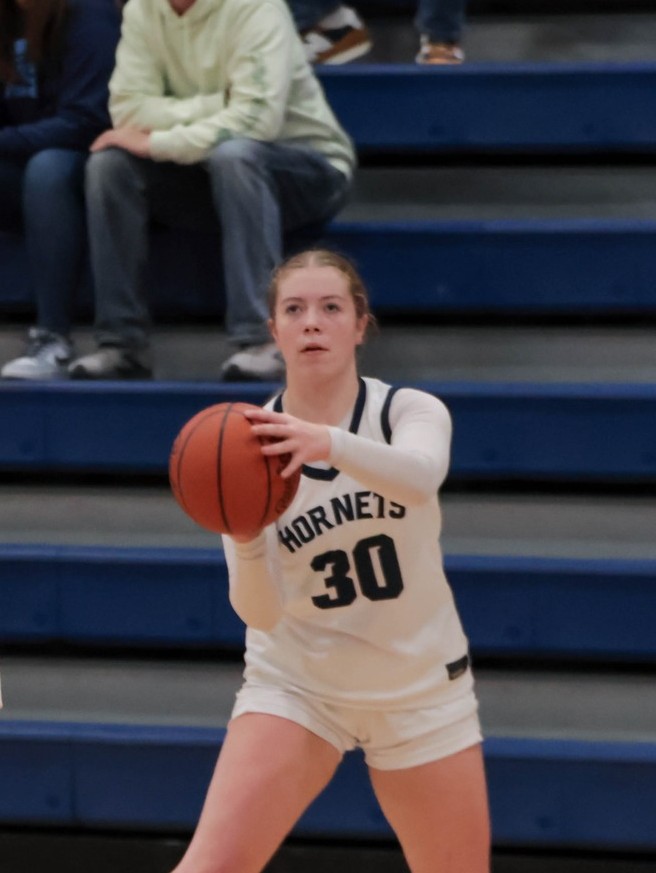 Saline Girls Rout Riverview in Season Opener, 52–20