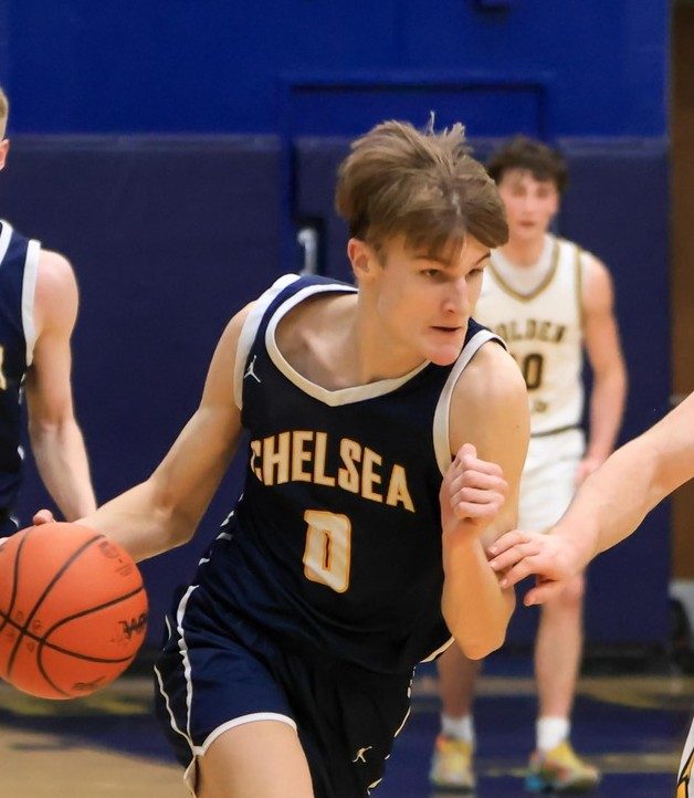 Chelsea Hoops Rolls in Season Opener