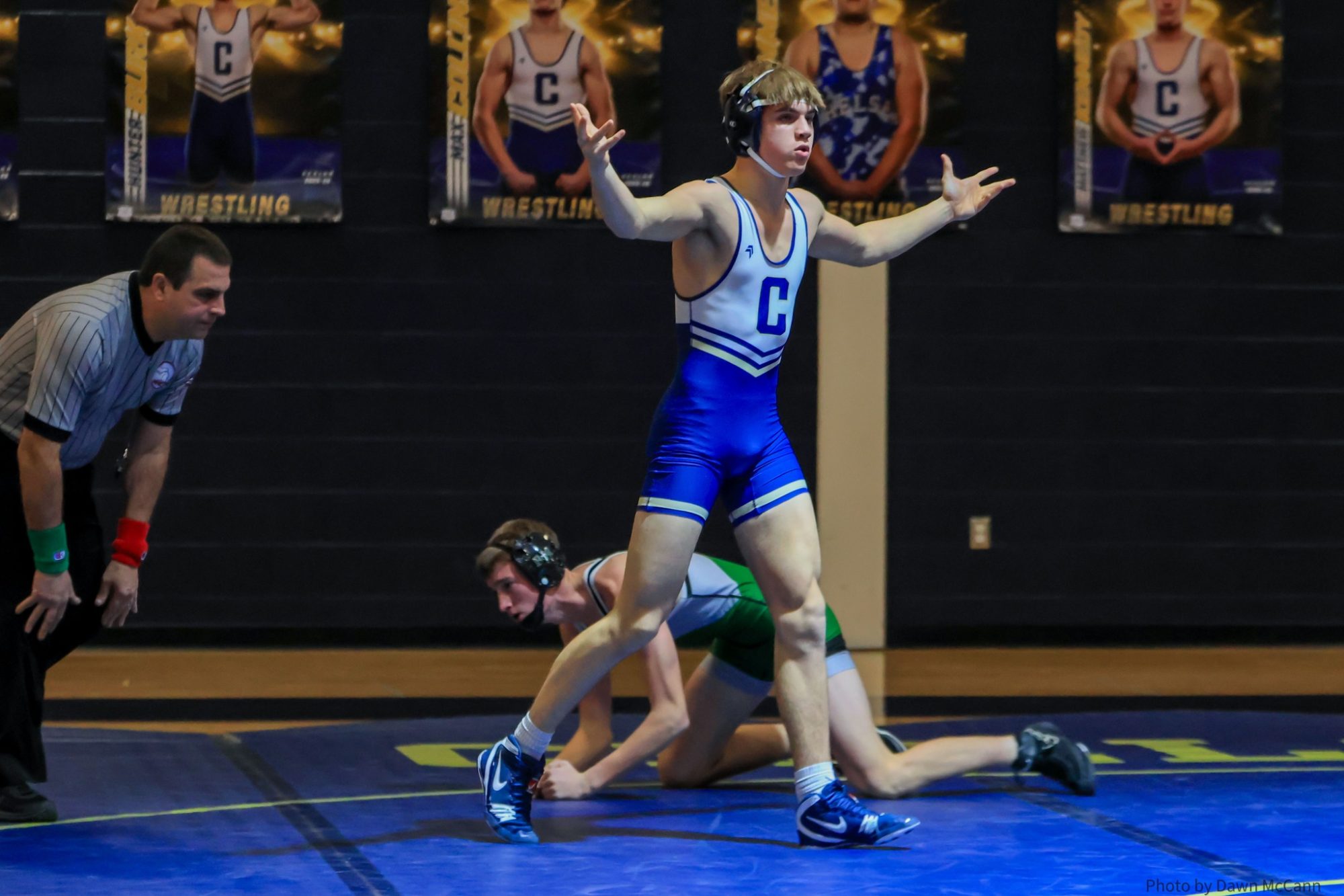 Chelsea wrestling overwhelms Father Gabriel Richard
