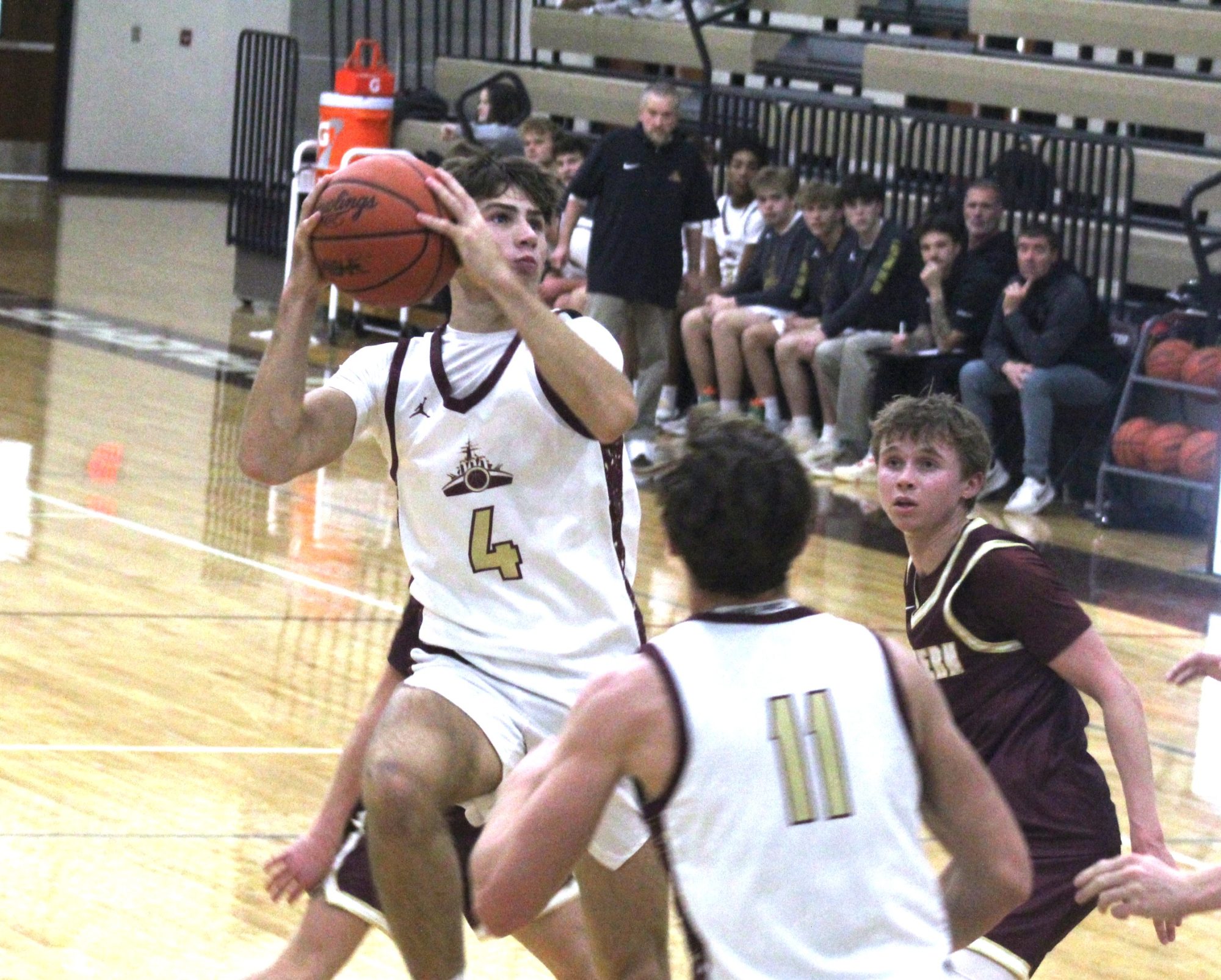 Dexter Basketball Splits Pair to Open Season