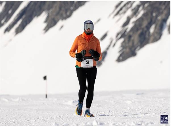Dexter Woman Runs the Antarctic Ice Marathon