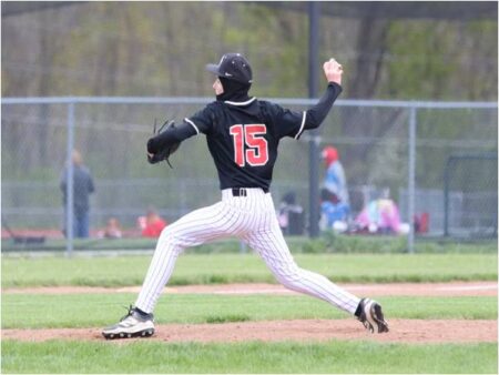 Big Reds Baseball Win 2 and Lose 2