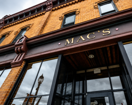 Mac’s Acadian Seafood Shack to Celebrate 30 Years in Downtown Saline