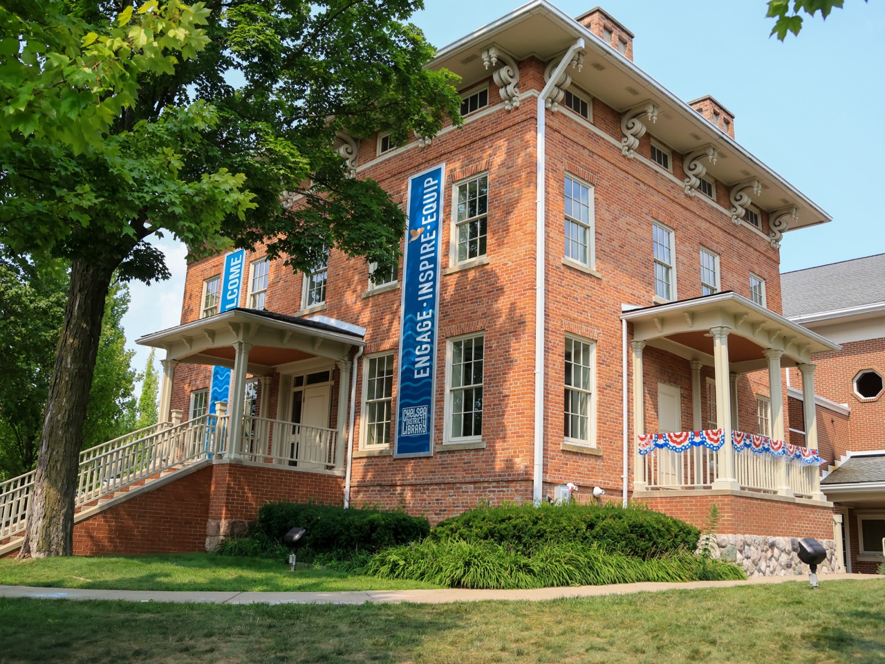 Chelsea Library Celebrates Library Card Sign-Up Month
