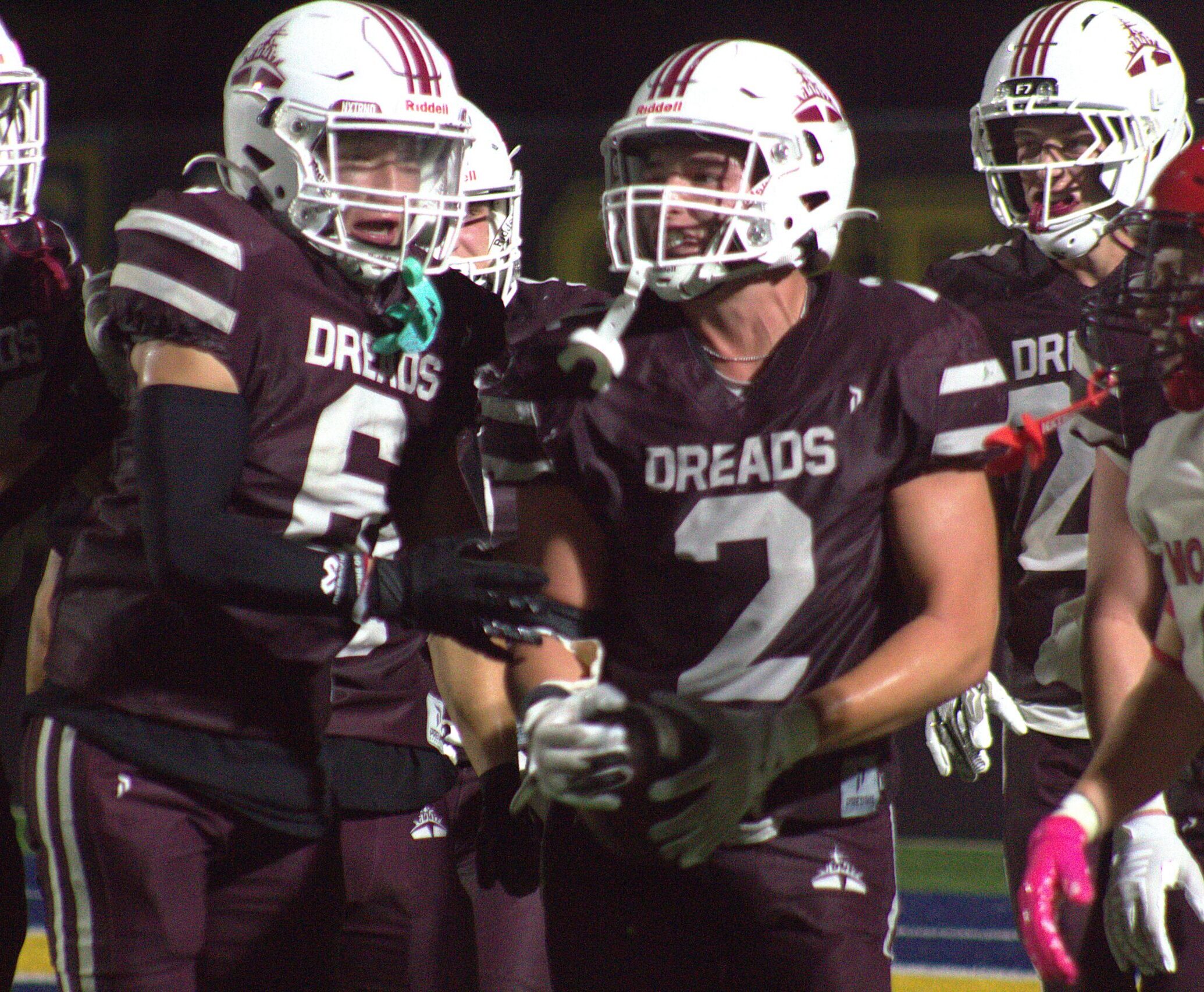 Dexter Downs Monroe in SEC Red Opener